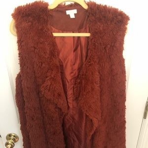 Wild Pearl faux fur vest (long). Size M.
